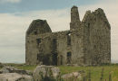 Near Waternish Point are the ruins of Unish House, reputedly the first proper house on Skye